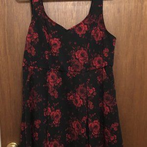 Torrid Black/Red Floral mini dress-EUC size 2